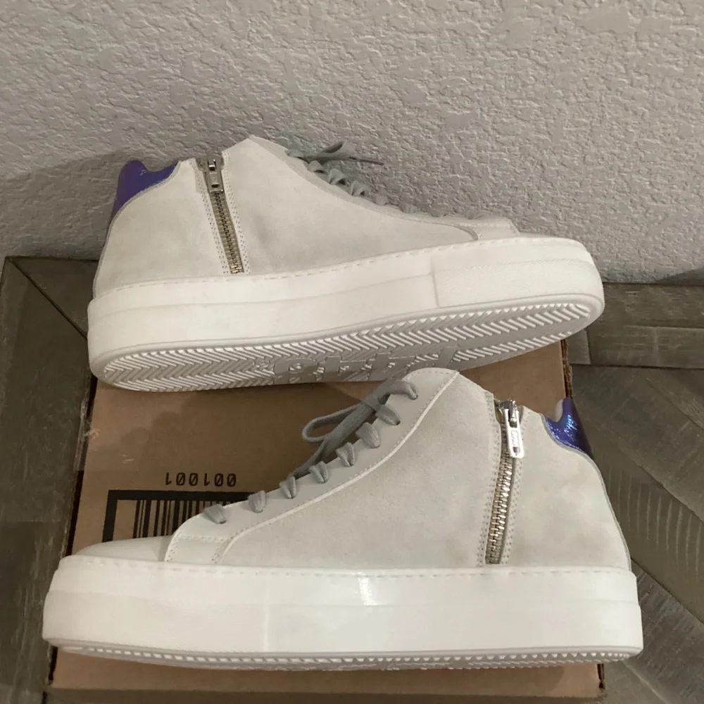 P448 Thea Mid Top Sneaker (Women) 8.5US / 39EU